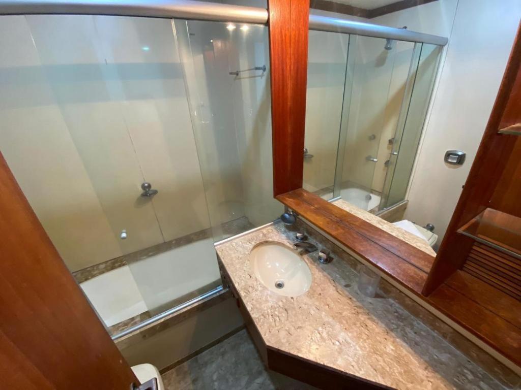 Tiffanys Service Ipanema Apartamento *